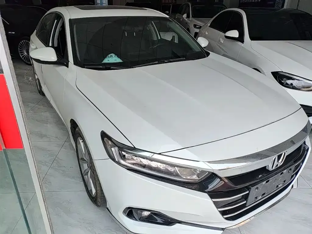 Honda Accord — фото 5