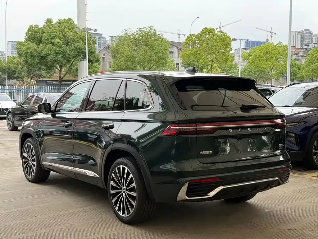 Geely Xingyue L — фото 8