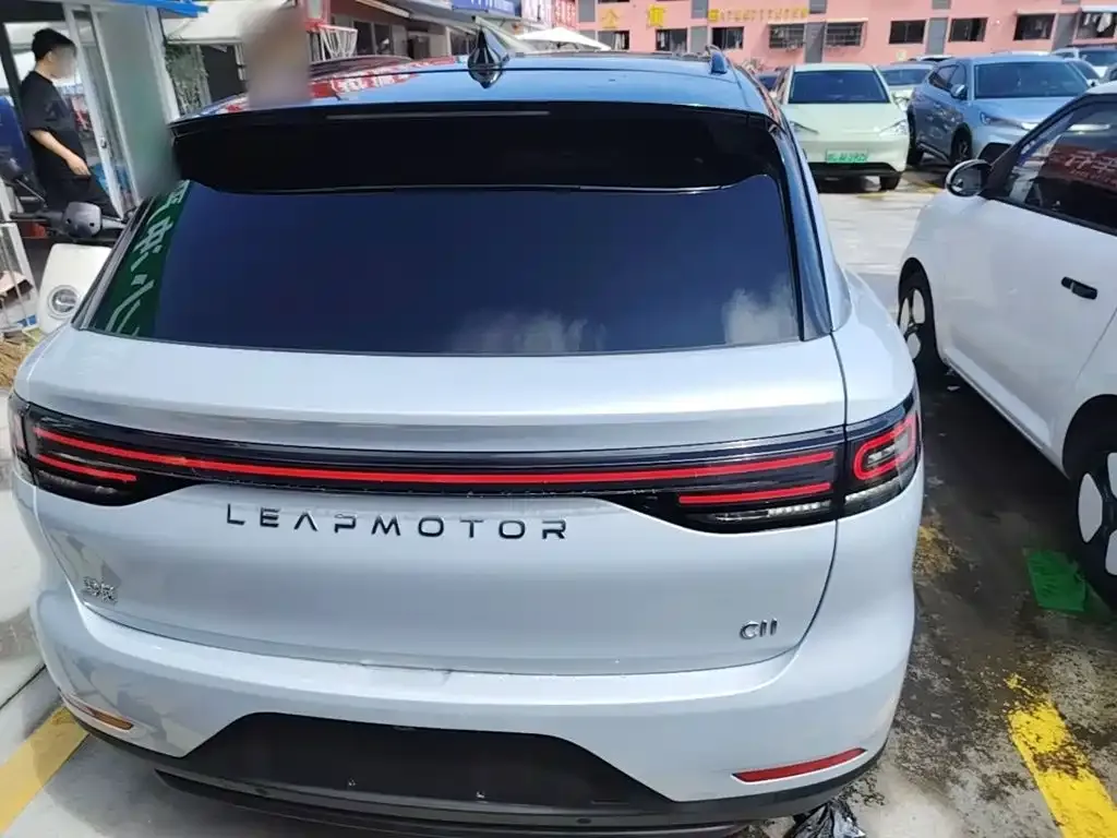 Leapmotor C11 — фото 2