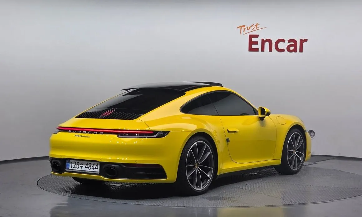 Porsche 911 2021 из KR, фото 3