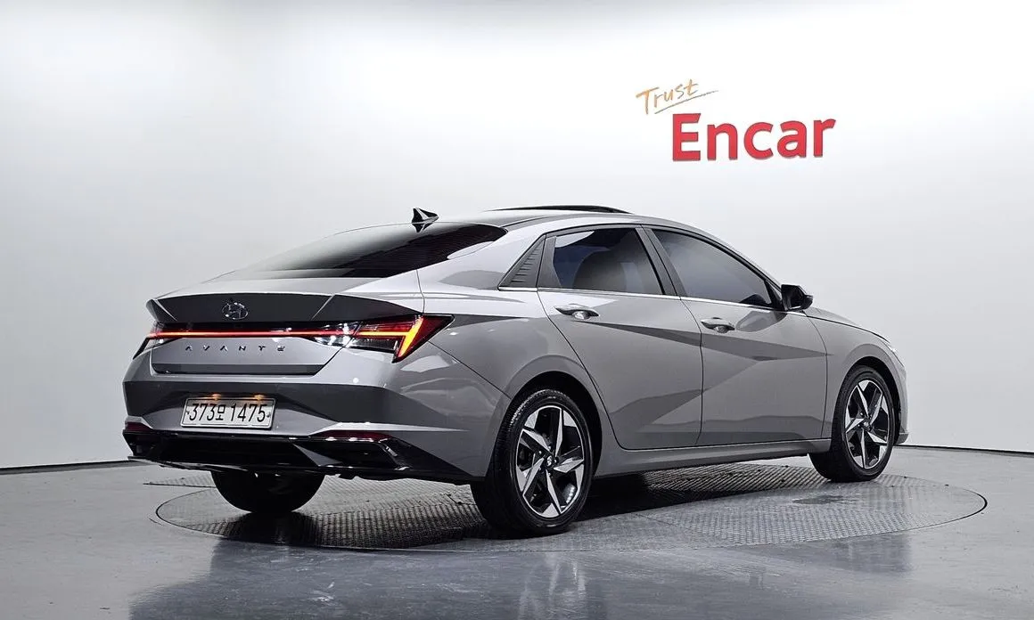 Hyundai AVANTE — фото 2