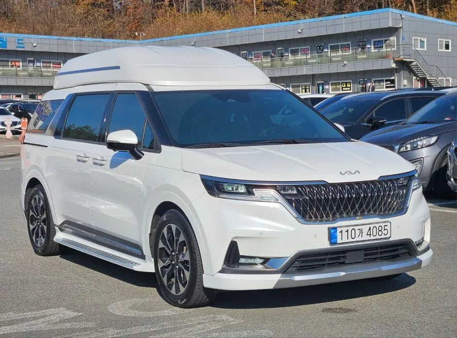 Kia Carnival — фото 10