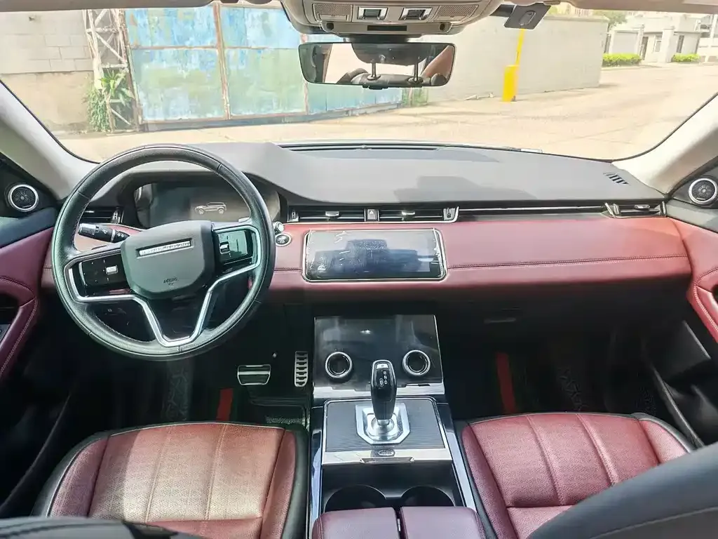 Land Rover Evoque — фото 6