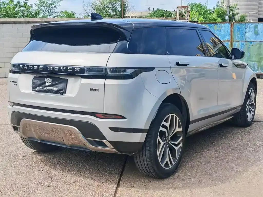 Land Rover Evoque — фото 10