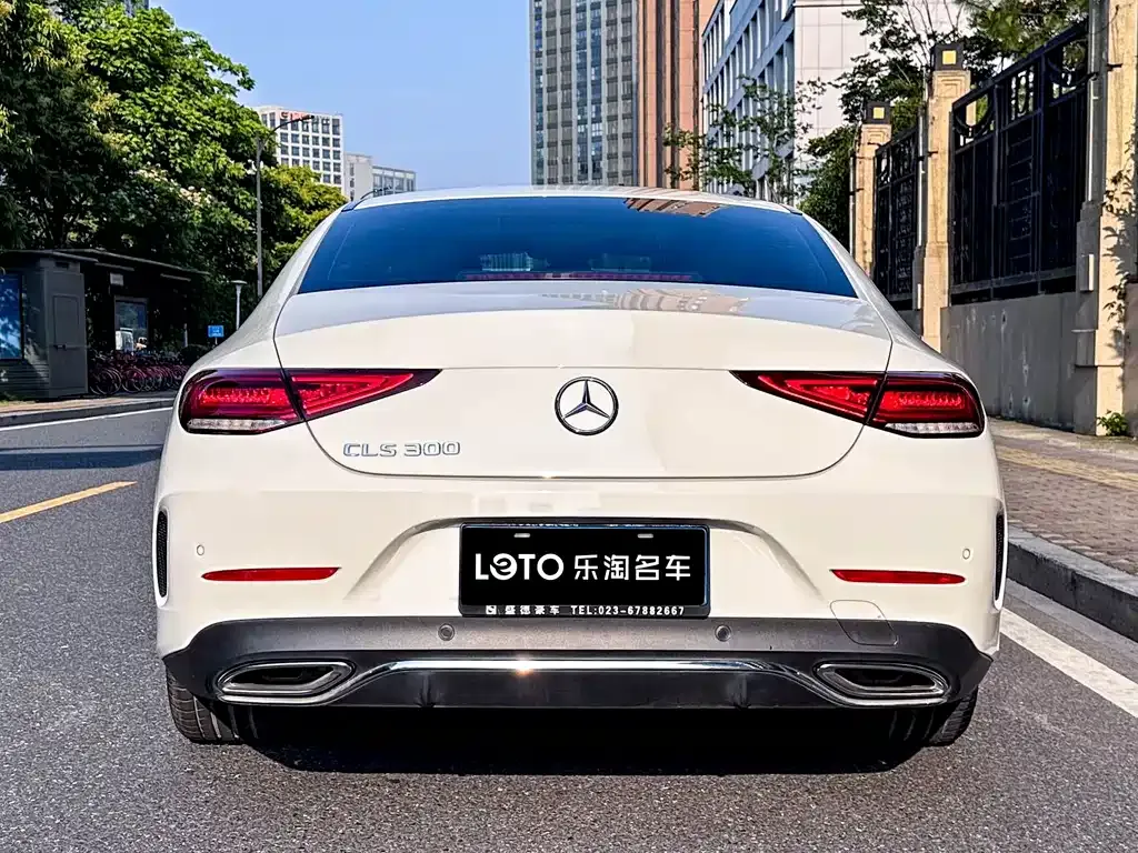 Mercedes-Benz CLS — фото 4