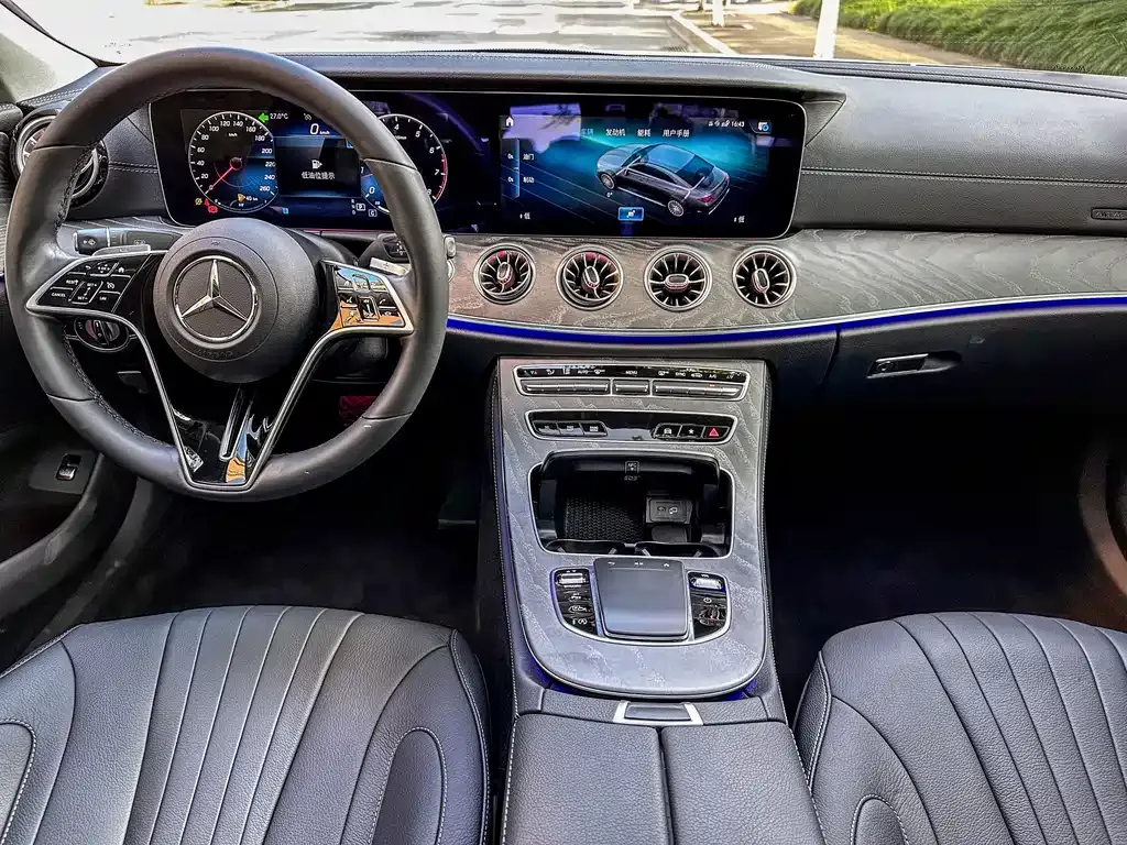 Mercedes-Benz CLS — фото 9