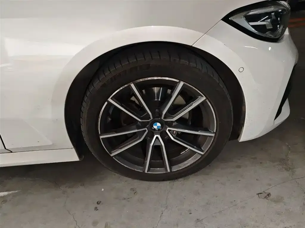 BMW 3 Series 2021 из CN, фото 10