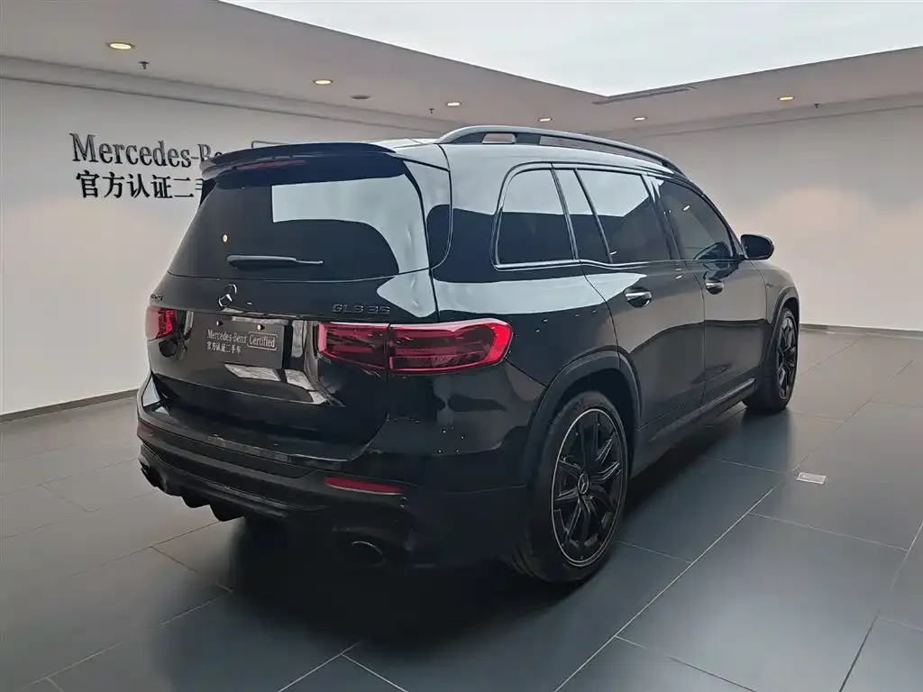 Mercedes-Benz GLB AMG — фото 9