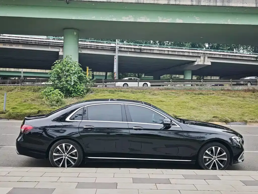 Mercedes-Benz E-Class New Energy 2022 из CN, фото 8