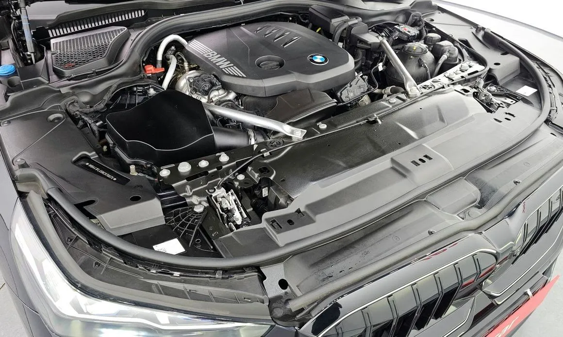 BMW 5-Series 2024 из KR, фото 7