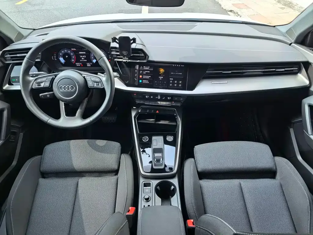 Audi A3 — фото 8