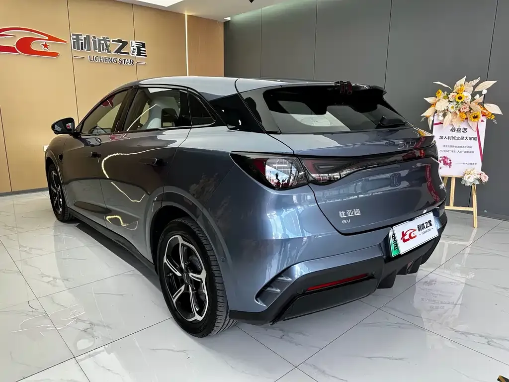 BYD Seal 06GT 2026 из CN, фото 2