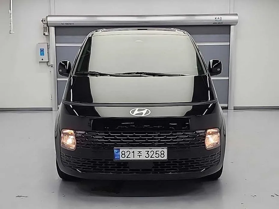 Hyundai Staria 2025 из KR, фото 4
