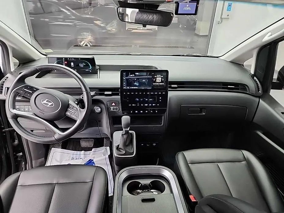 Hyundai Staria 2025 из KR, фото 7