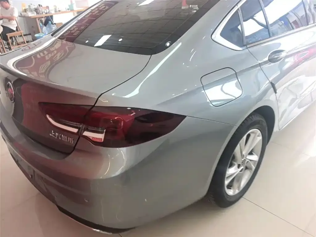 Buick Regal — фото 10