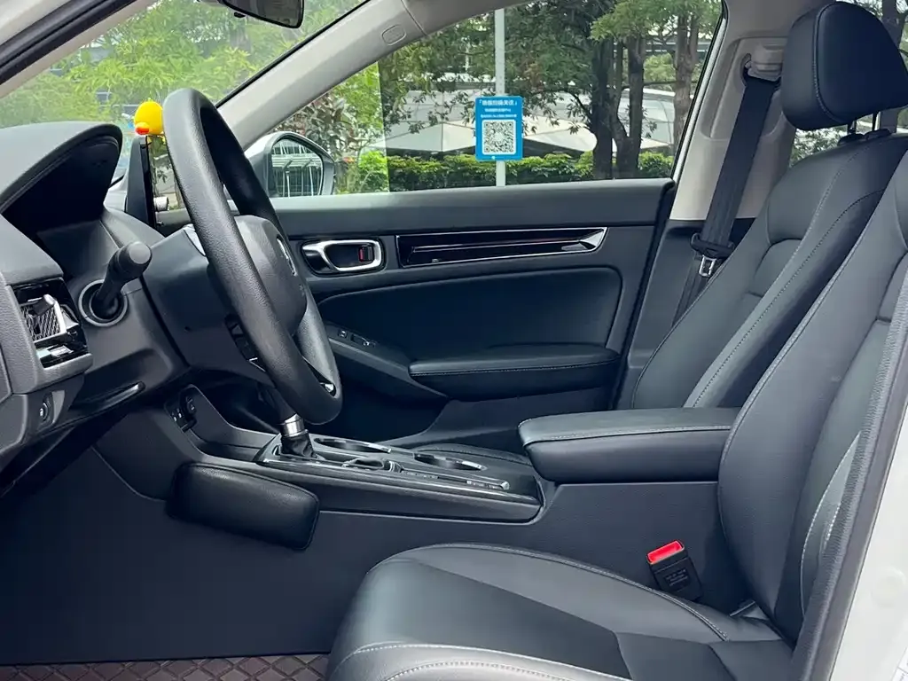 Honda Civic — фото 8