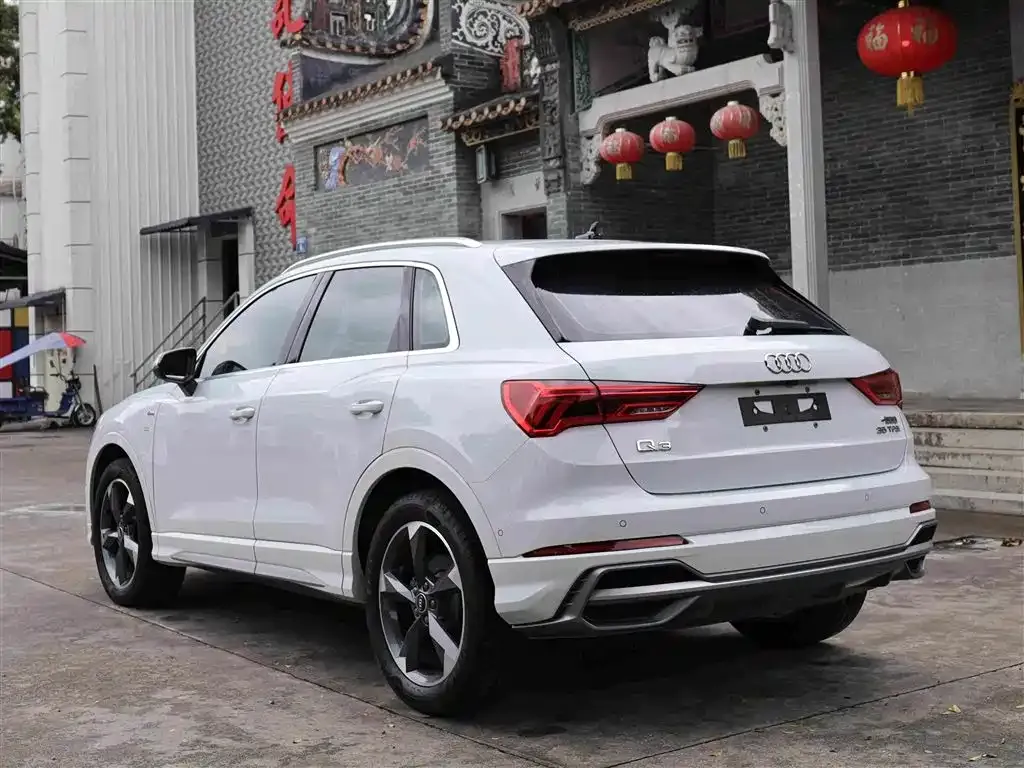 Audi Q3 — фото 5