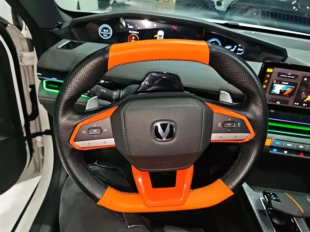 Changan UNI-V 2023 из CN, фото 10