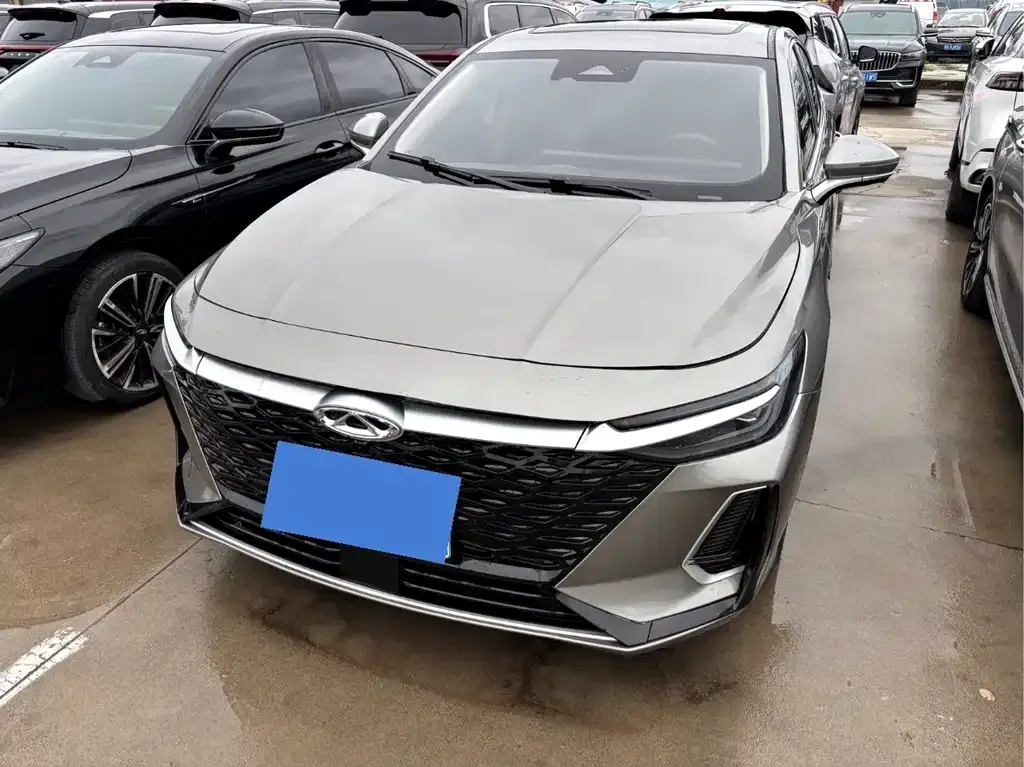 Chery Arrizo 8