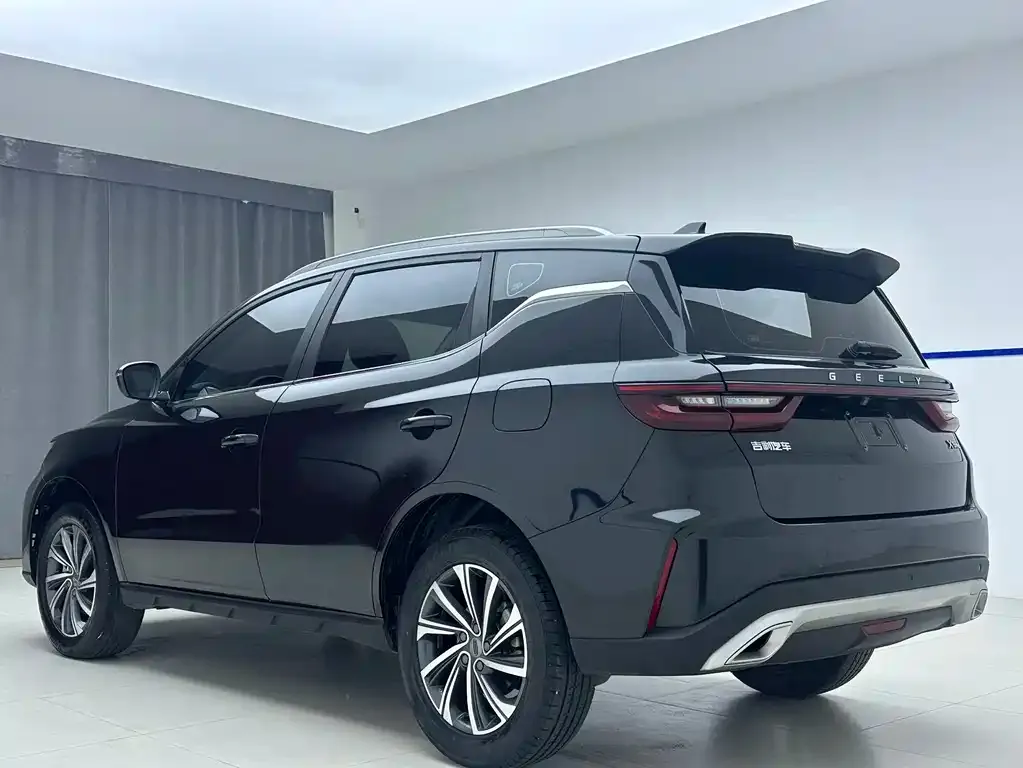 Geely Vision X6 — фото 8