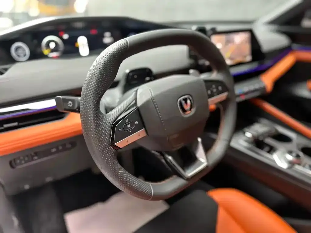 Changan UNI-V 2023 из CN, фото 5