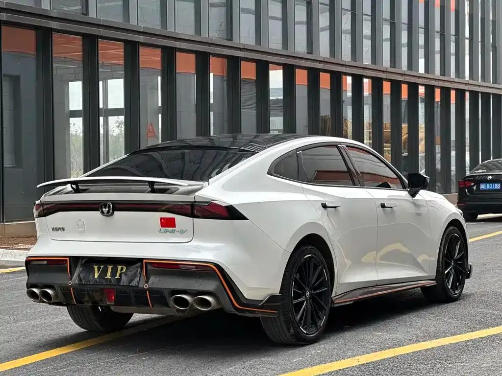 Changan UNI-V 2023 из CN, фото 7