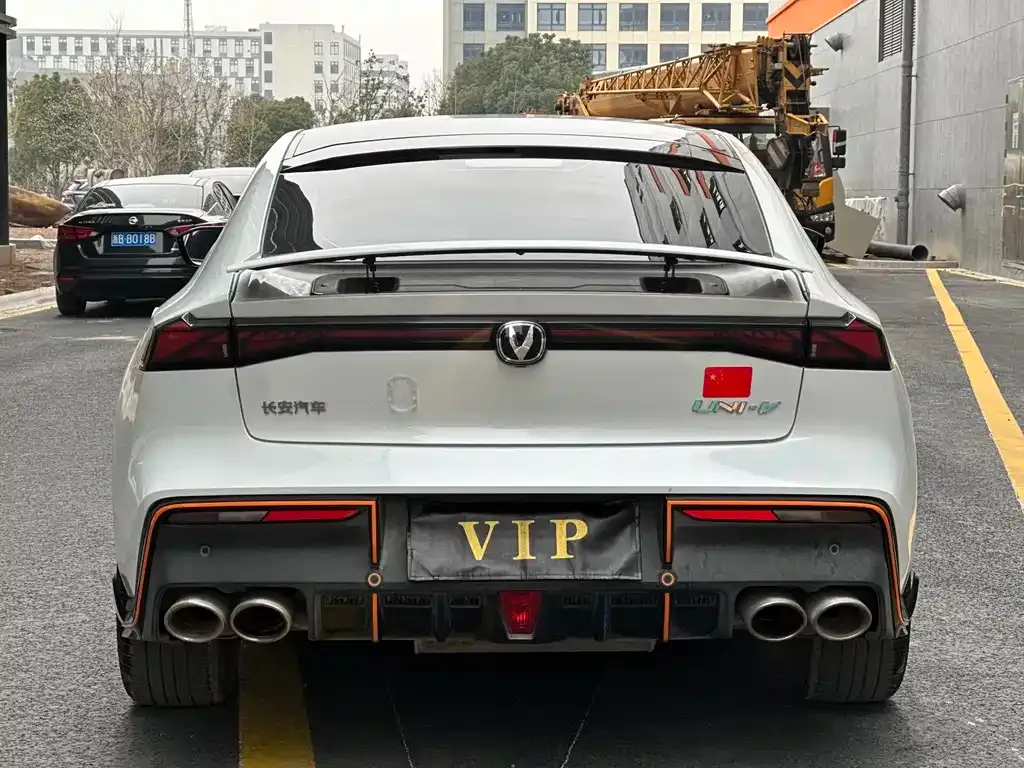 Changan UNI-V 2023 из CN, фото 6