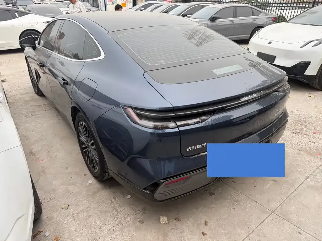 Geely Galaxy Xingyao 8 2025 из CN, фото 2