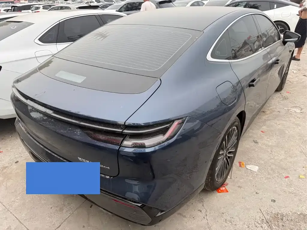 Geely Galaxy Xingyao 8 2025 из CN, фото 5