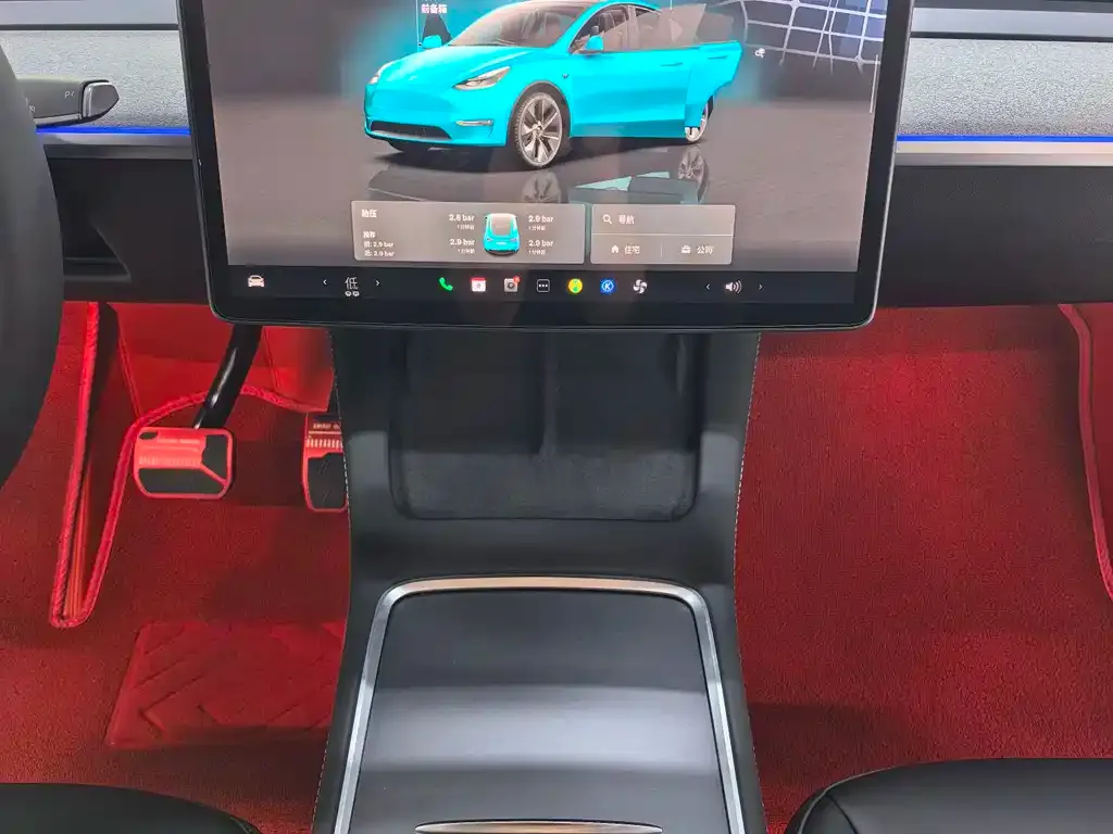 Tesla Model Y — фото 6