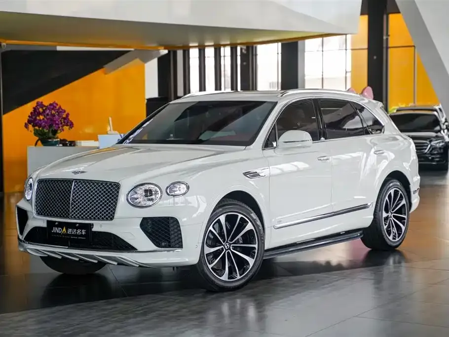 Bentley Bentayga — фото 1
