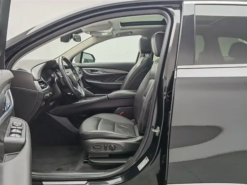 Buick Enclave 2021 из CN, фото 6