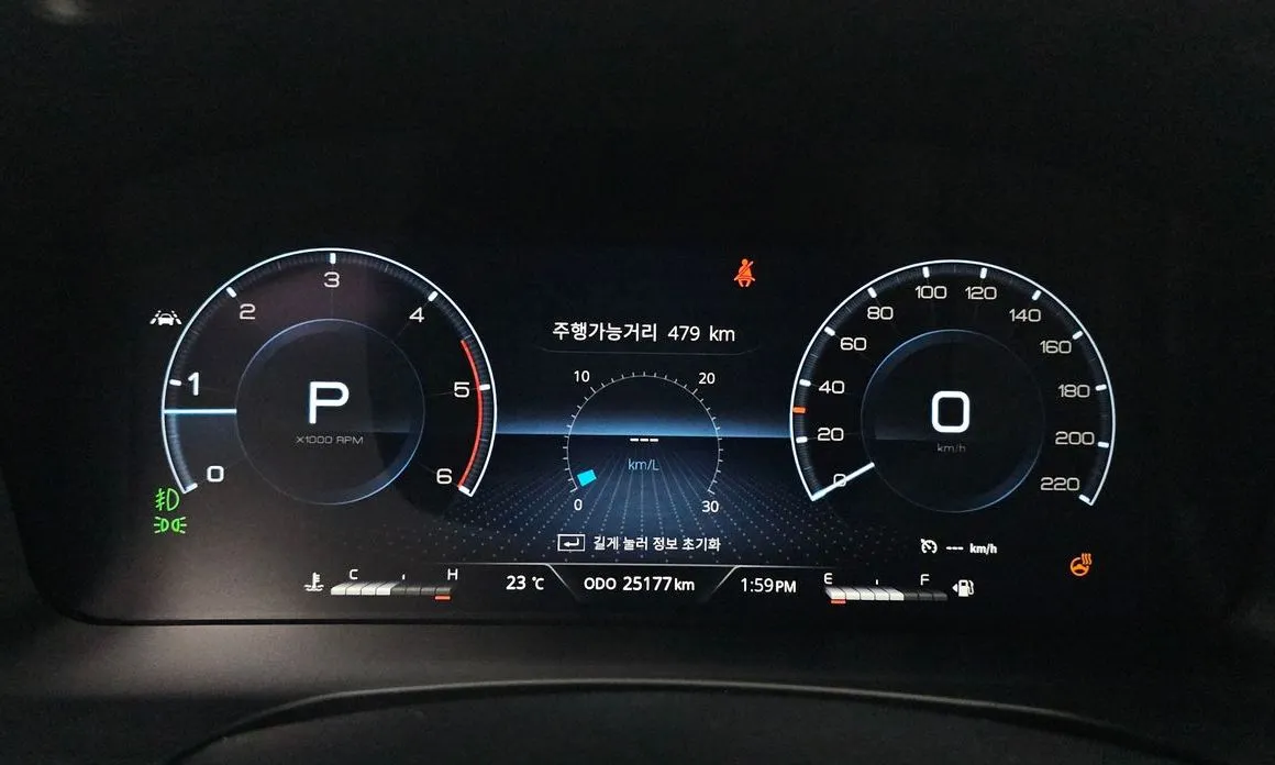 KG Mobility (Ssangyong) Rexton 2022 из KR, фото 4
