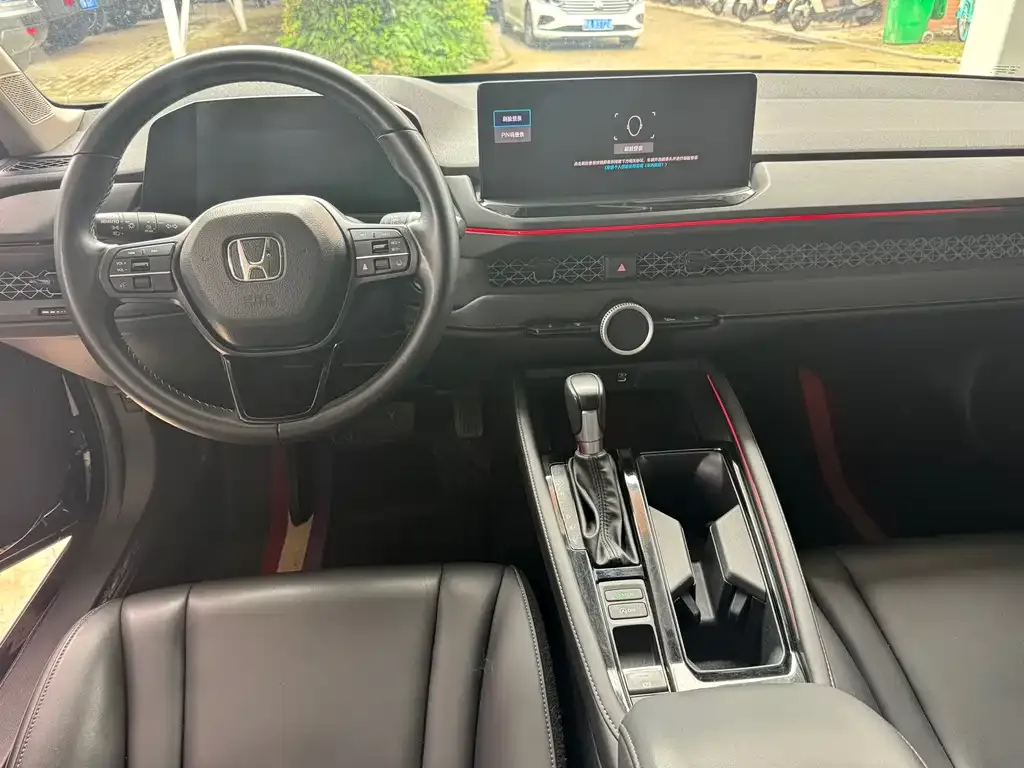 Honda Accord — фото 3