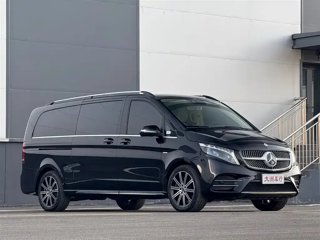 Mercedes-Benz V-Class — фото 2