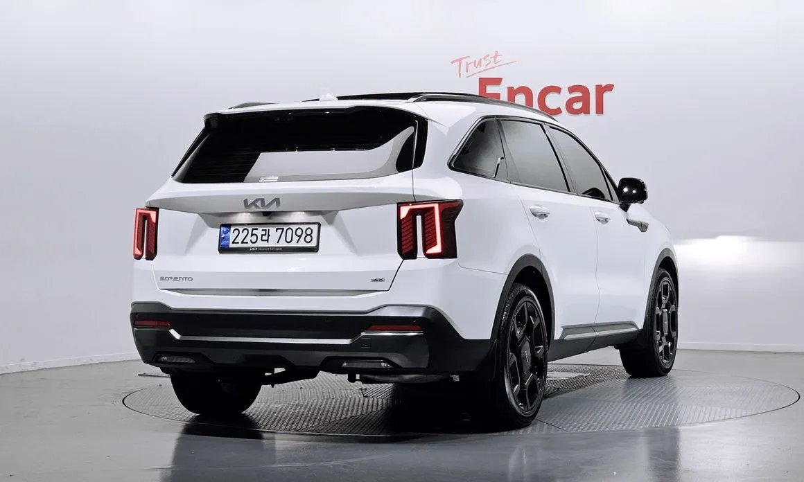 Kia Sorento 2024 из KR, фото 2