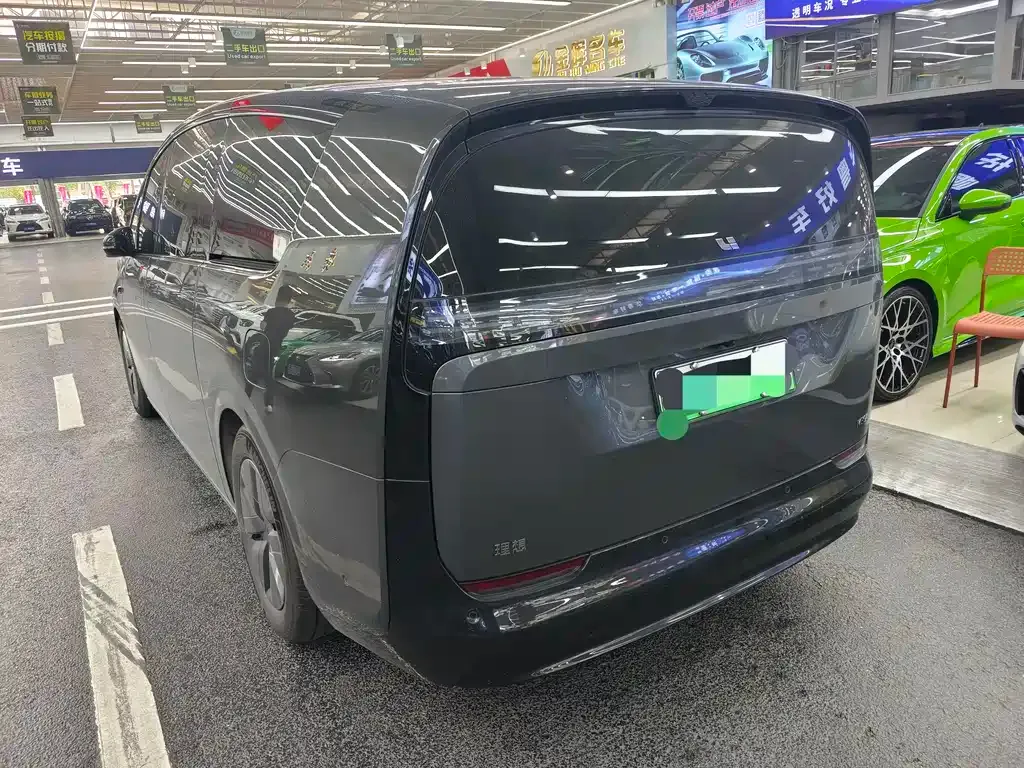 Li Auto MEGA 2024 из CN, фото 8