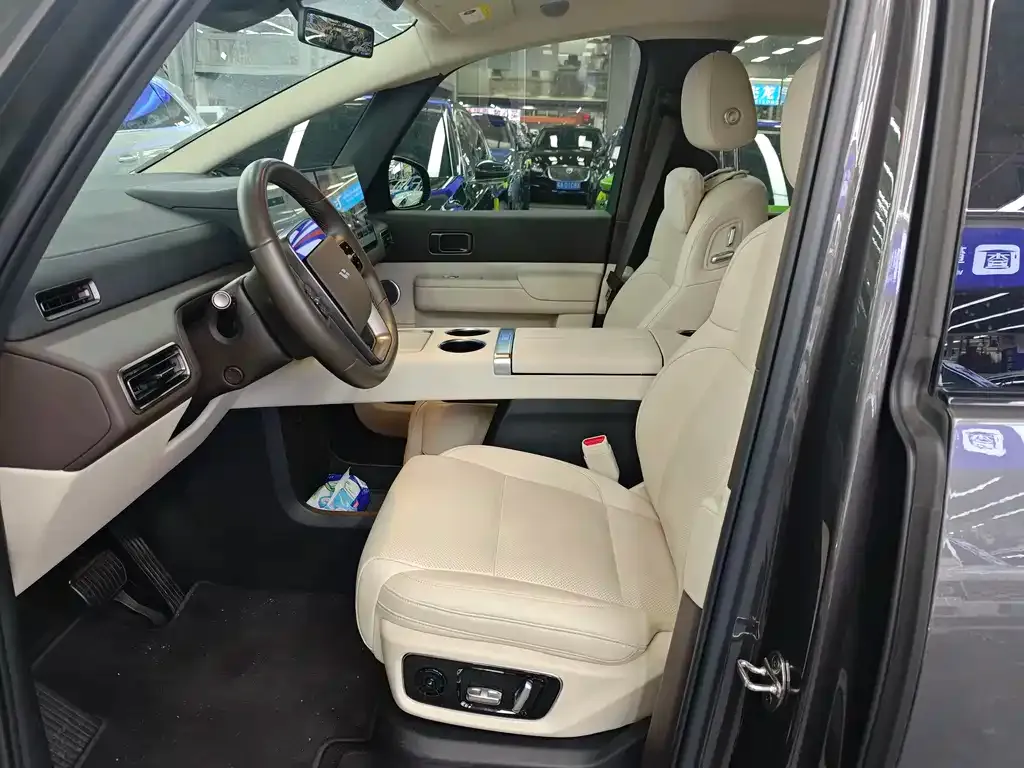 Li Auto MEGA 2024 из CN, фото 6