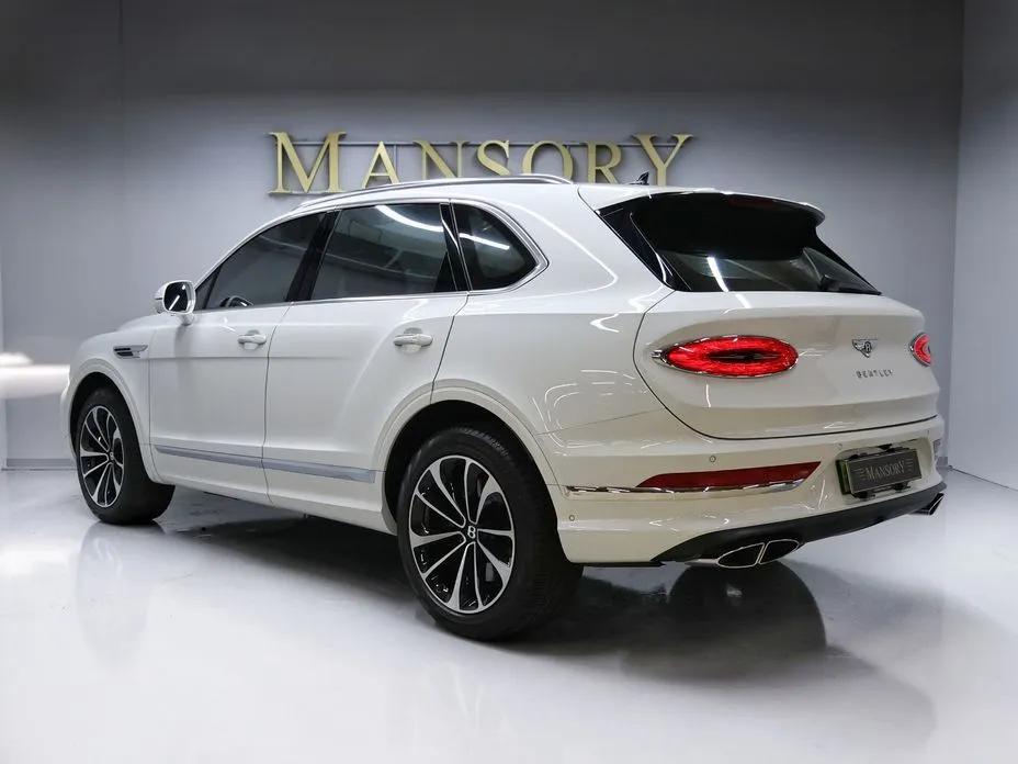 Bentley Bentayga 2024 из KR, фото 6