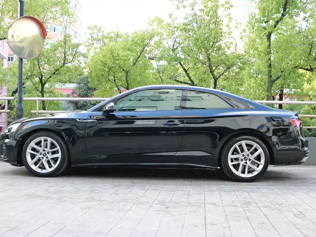 Audi A5 (Import) — фото 5