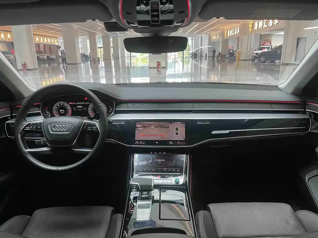 Audi A8 — фото 8