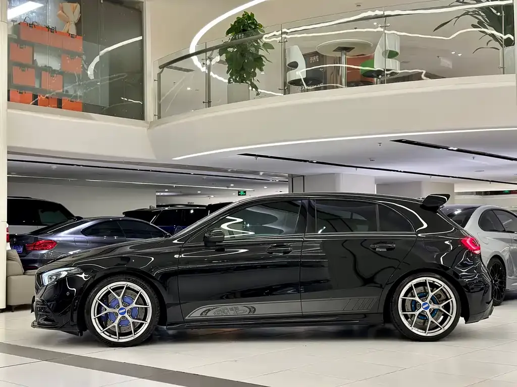 Mercedes-Benz A-Class AMG (Import) — фото 3