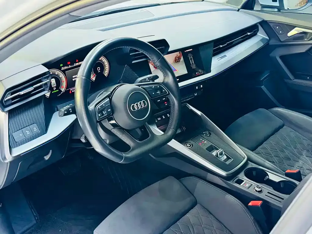Audi A3 — фото 9