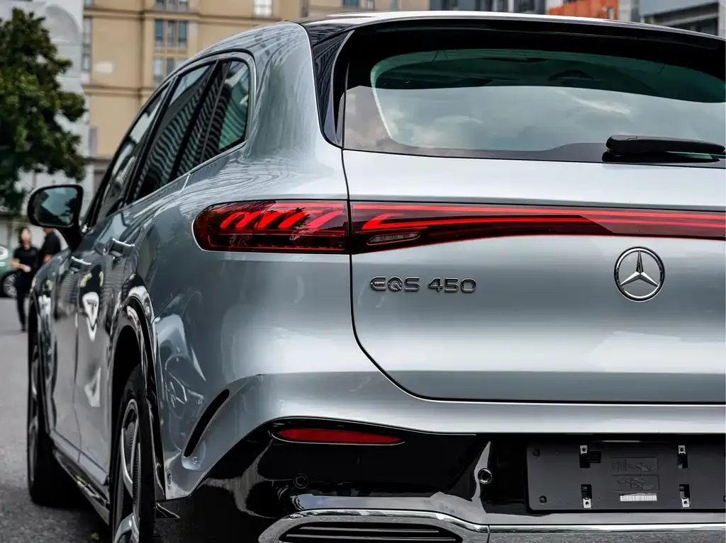 Mercedes-Benz EQS SUV 2023 из CN, фото 3