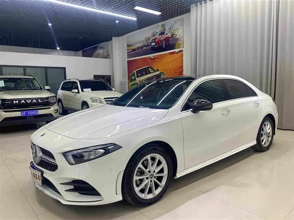 Mercedes-Benz A-Class — фото 1