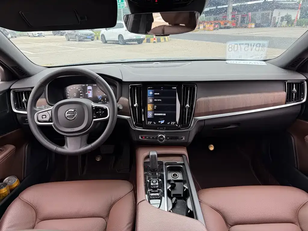 Volvo V90 2021 из CN, фото 6
