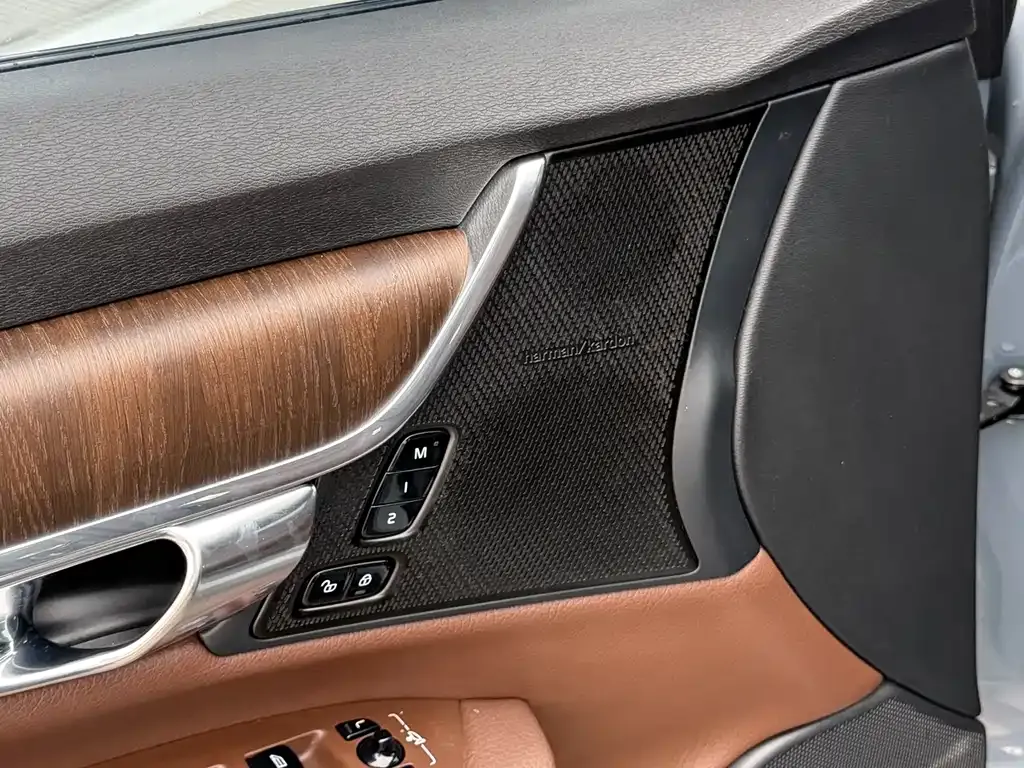 Volvo V90 2021 из CN, фото 9