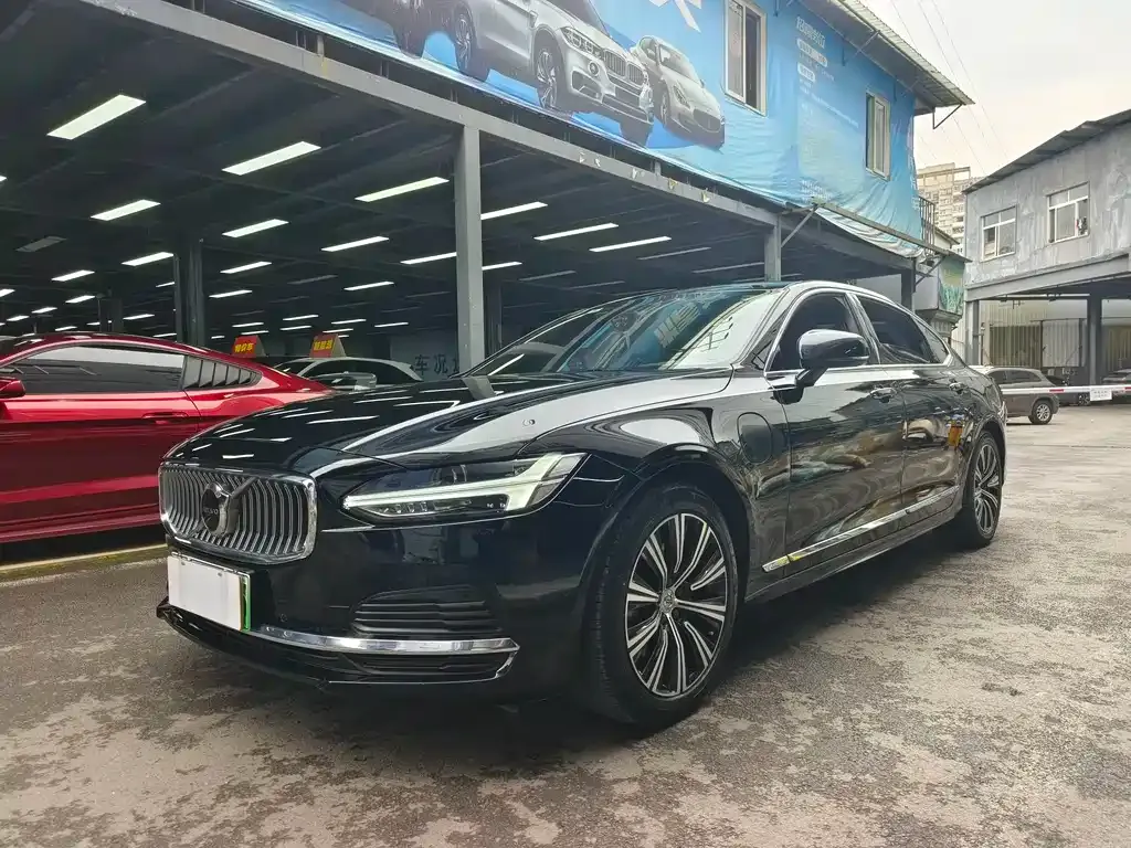 Volvo S90 PHEV