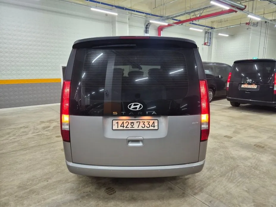 Hyundai Staria — фото 3