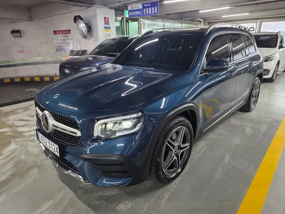 Mercedes-Benz GLB-Class — фото 1